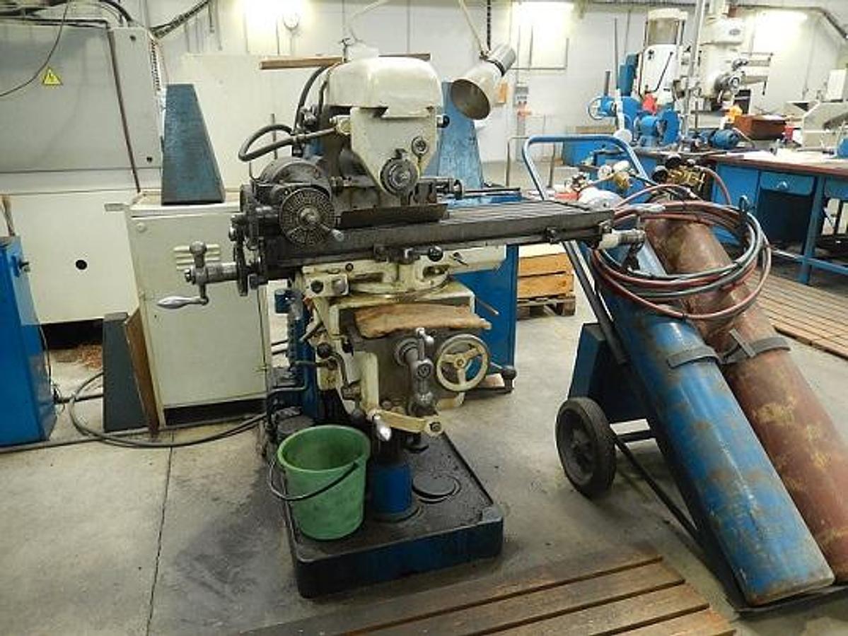 Used TOS FU 32