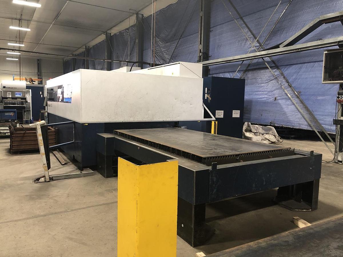 Použitý TRUMPF TruLaser 3030 L49