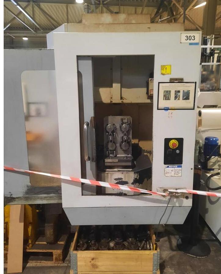 Použitý HAAS EC-300 HE