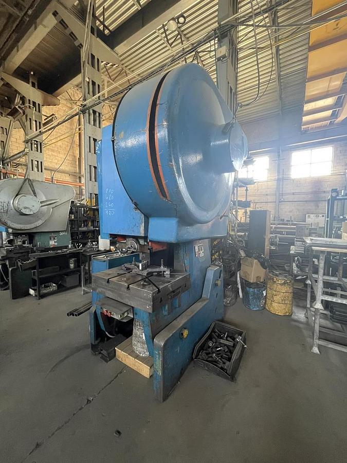 Used SMERAL LEN 63 C