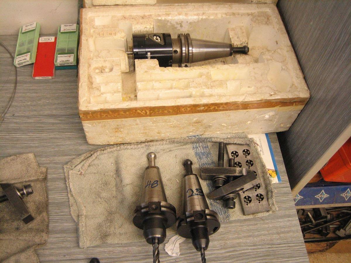 Used CINCINNATI ARROW 500 CNC