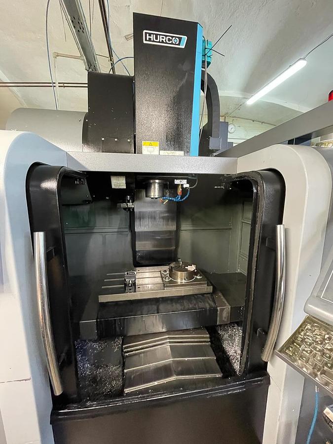 Used HURCO VM 10i