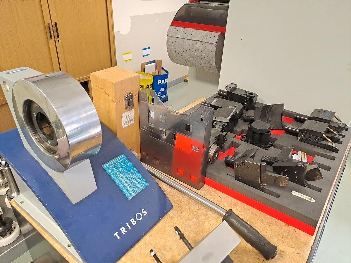 Used SPINNER TC60052SMCY