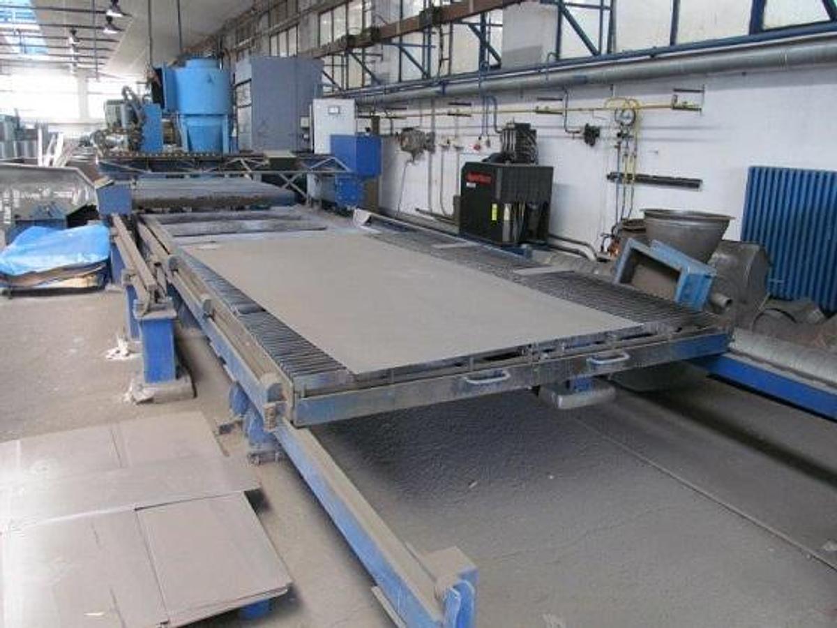 Used MGM CORTINA DS 2600
