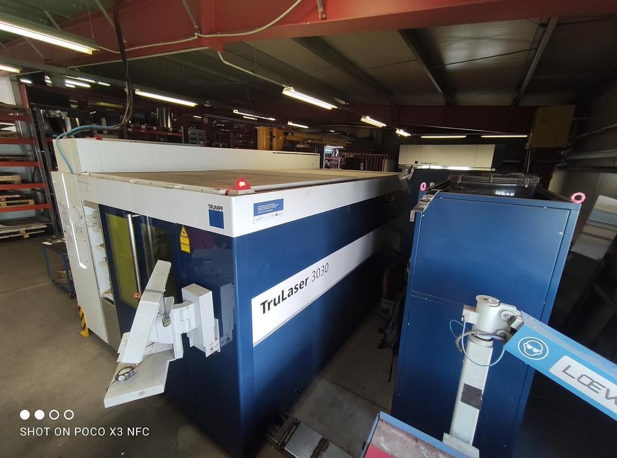 Použitý TRUMPF TruLaser 3030 L49
