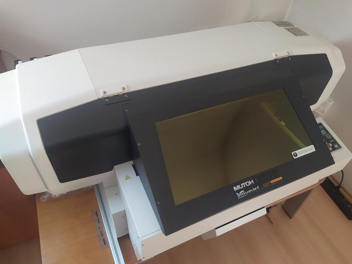 Used Mutoh VJ 426UF