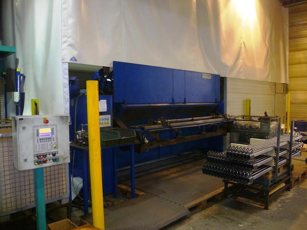 Used MOTOMAN RM2-500-STX