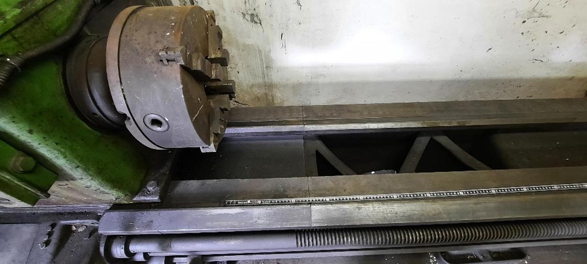Used Volman Centre Lathe