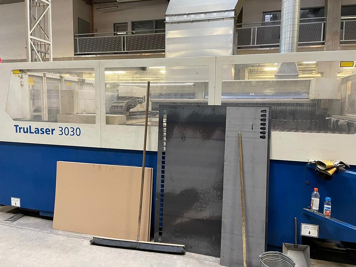 Gebraucht TRUMPF TruLaser 3030