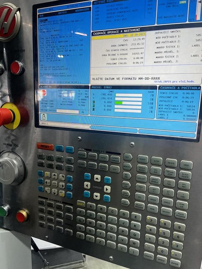 Used HAAS UMC 750