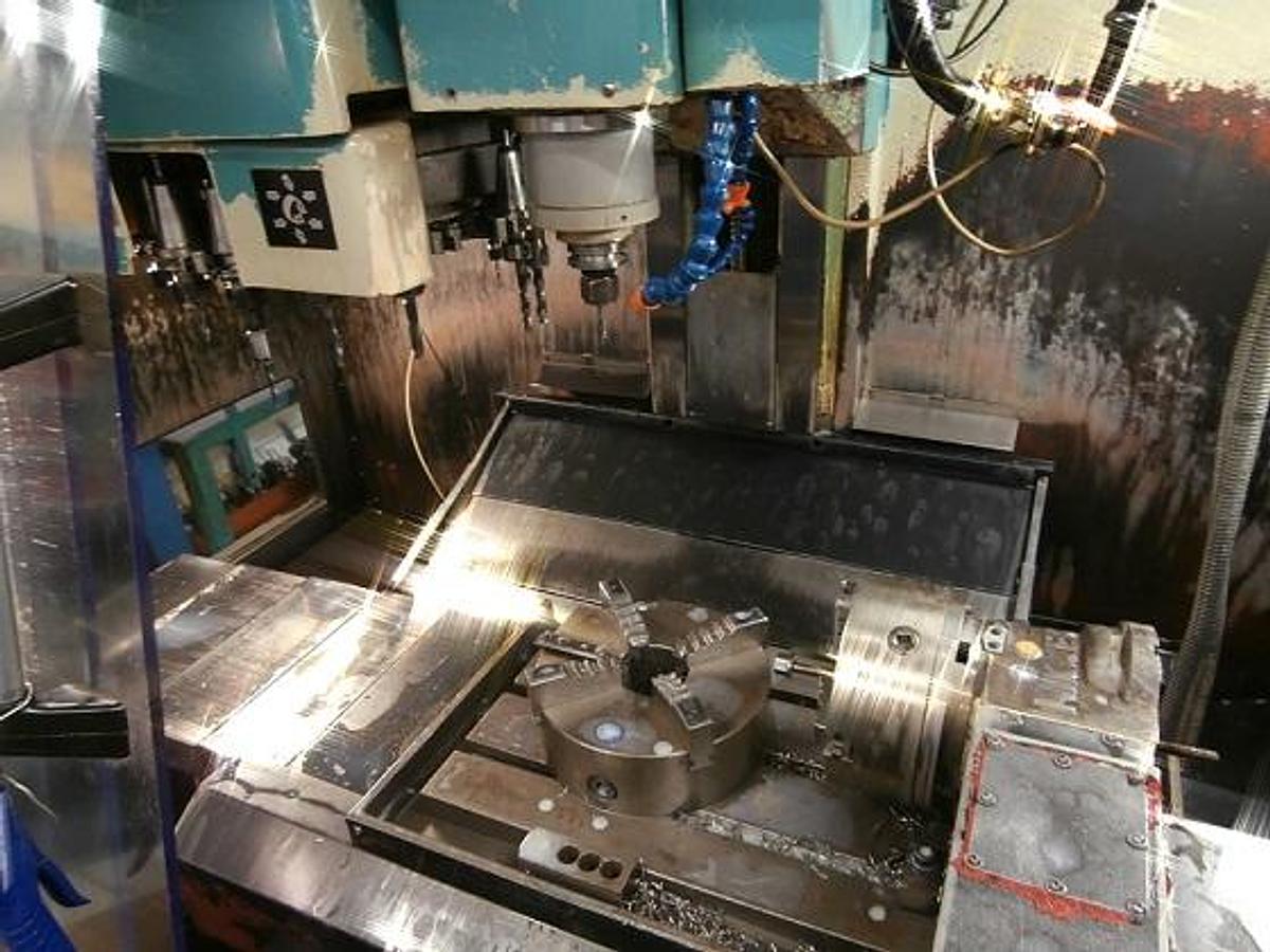 Použitý LEADWELL MCV-0