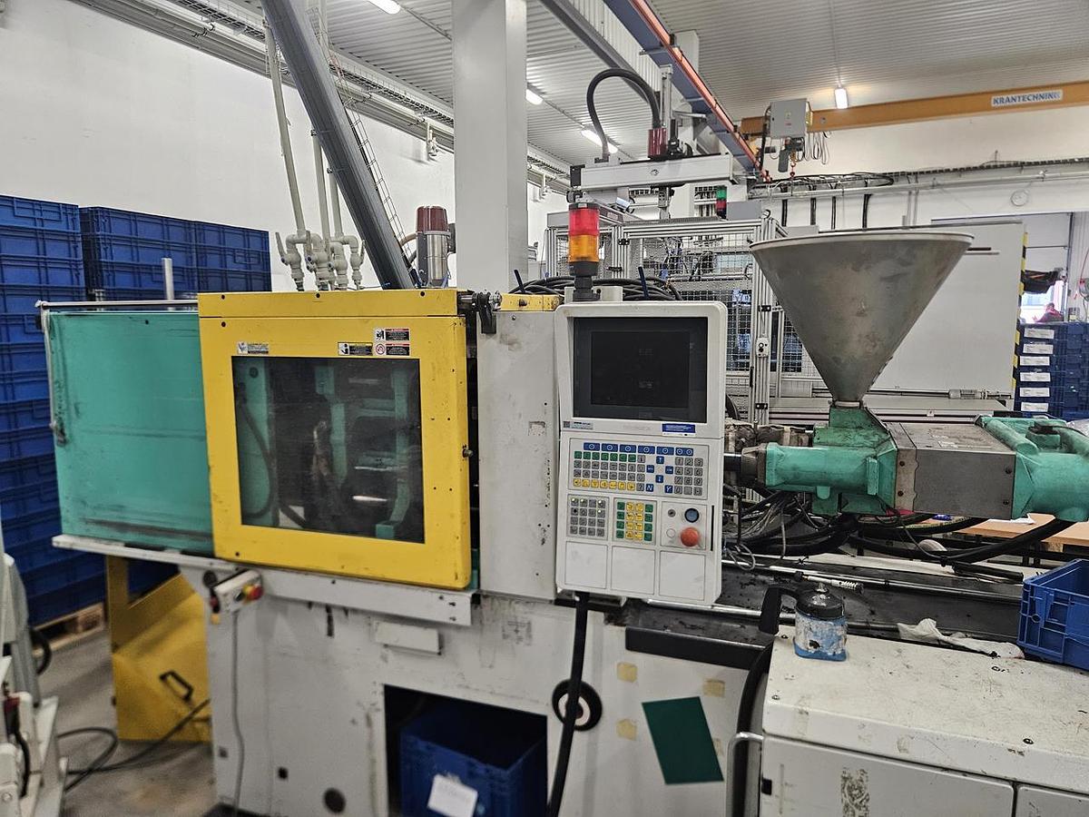 Used Arburg ALLROUNDER 320 C 600