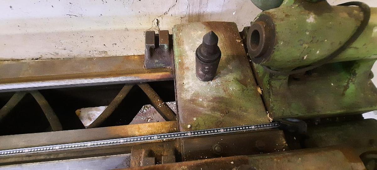 Used Volman Centre Lathe