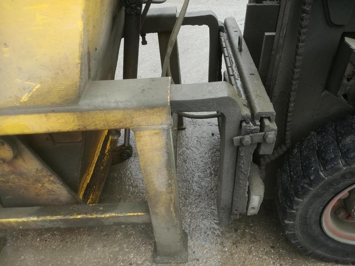 Gebraucht NISSAN FD02A25Q