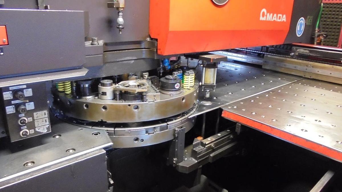 Gebraucht AMADA Pega 30507