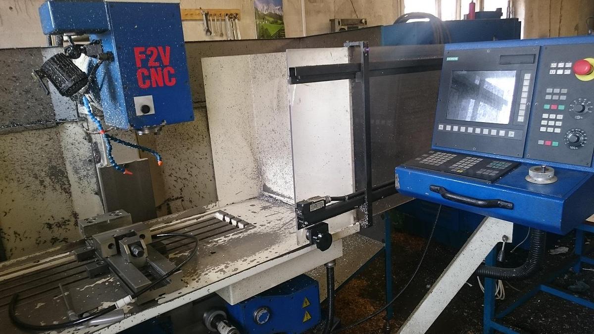Gebraucht TOS F2V CNC