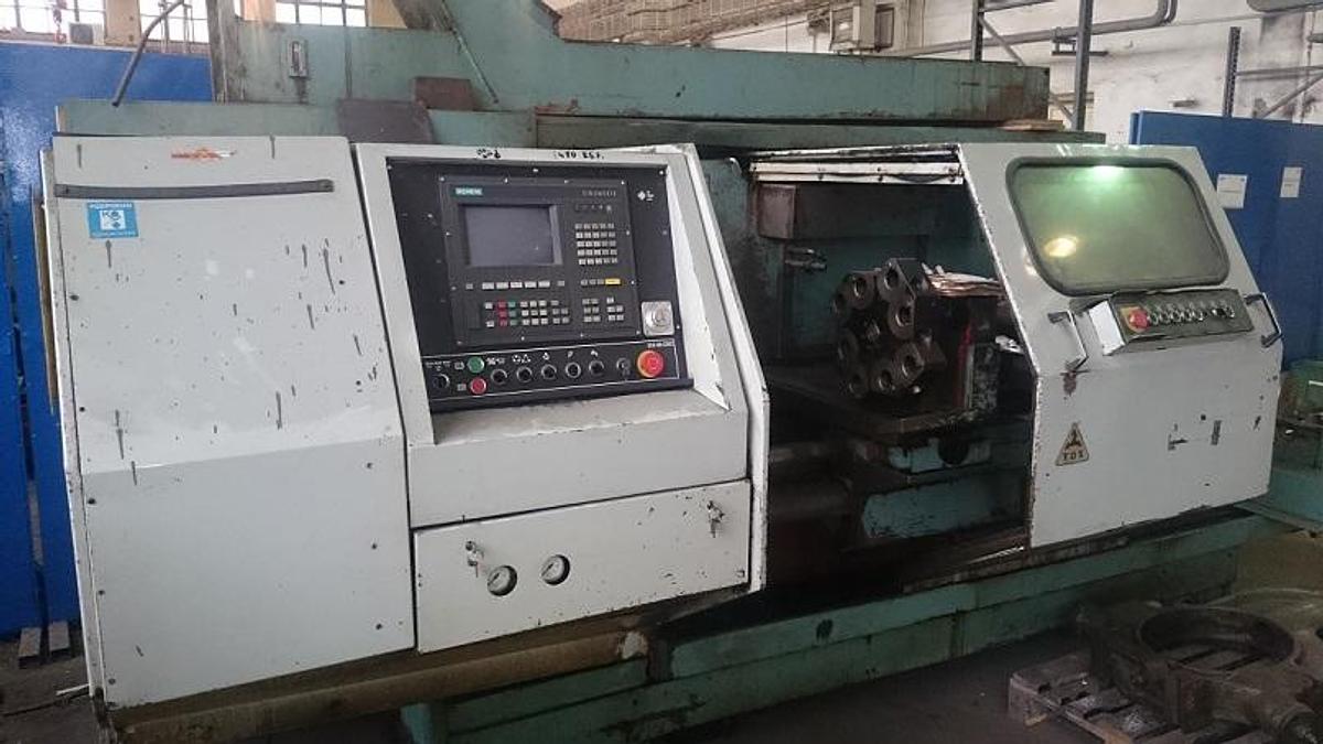 Gebraucht TOS SUI 63 CNC