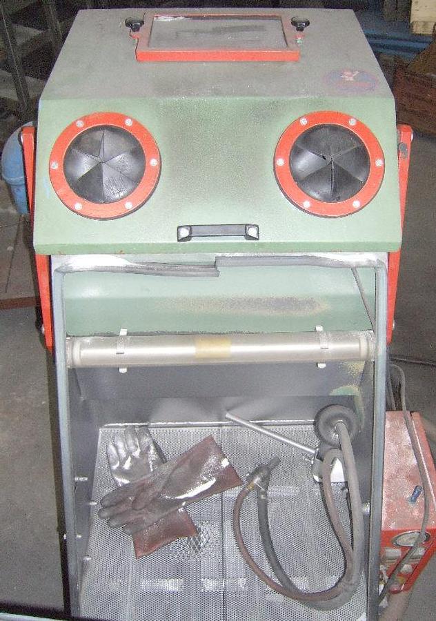 Used GLASNER Sand blasting machine