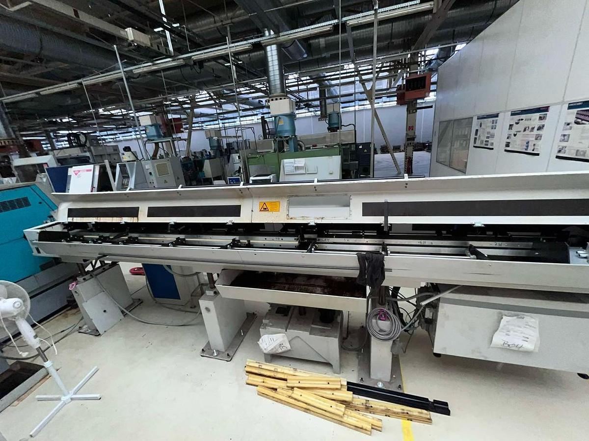 CNC soustruh INDEX G 200 C