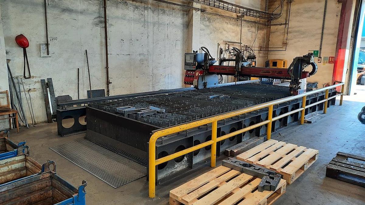 Used PIERCE RUR 2700 GP