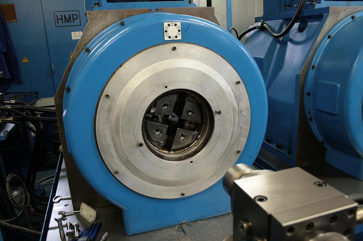 Used HMP URA-400-UF6