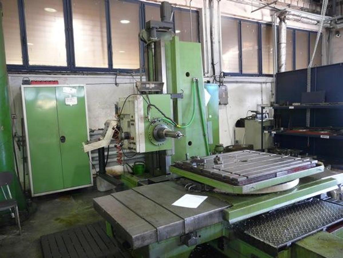 Used TOS WHN 9 A CNC