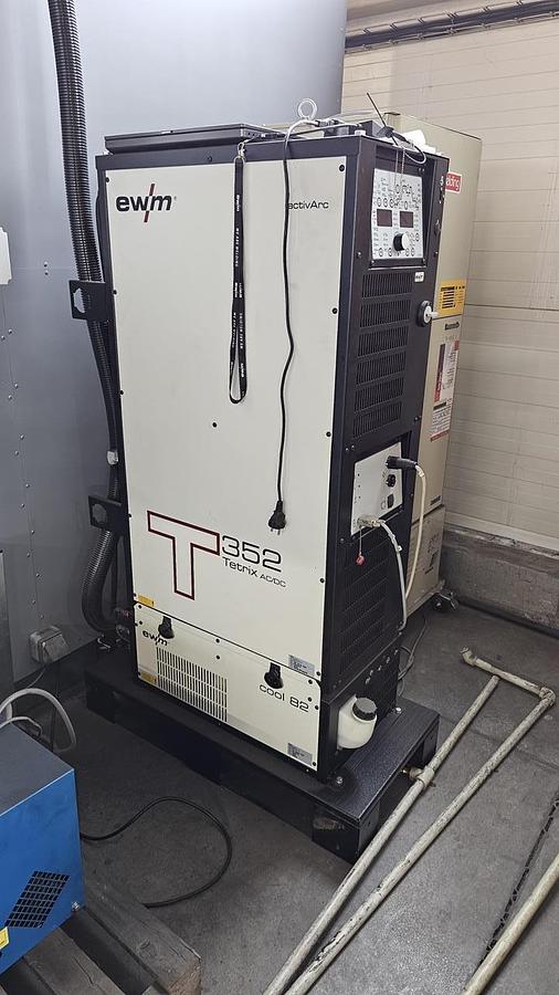 Použitý EMW Tetrix 352 AC/DC