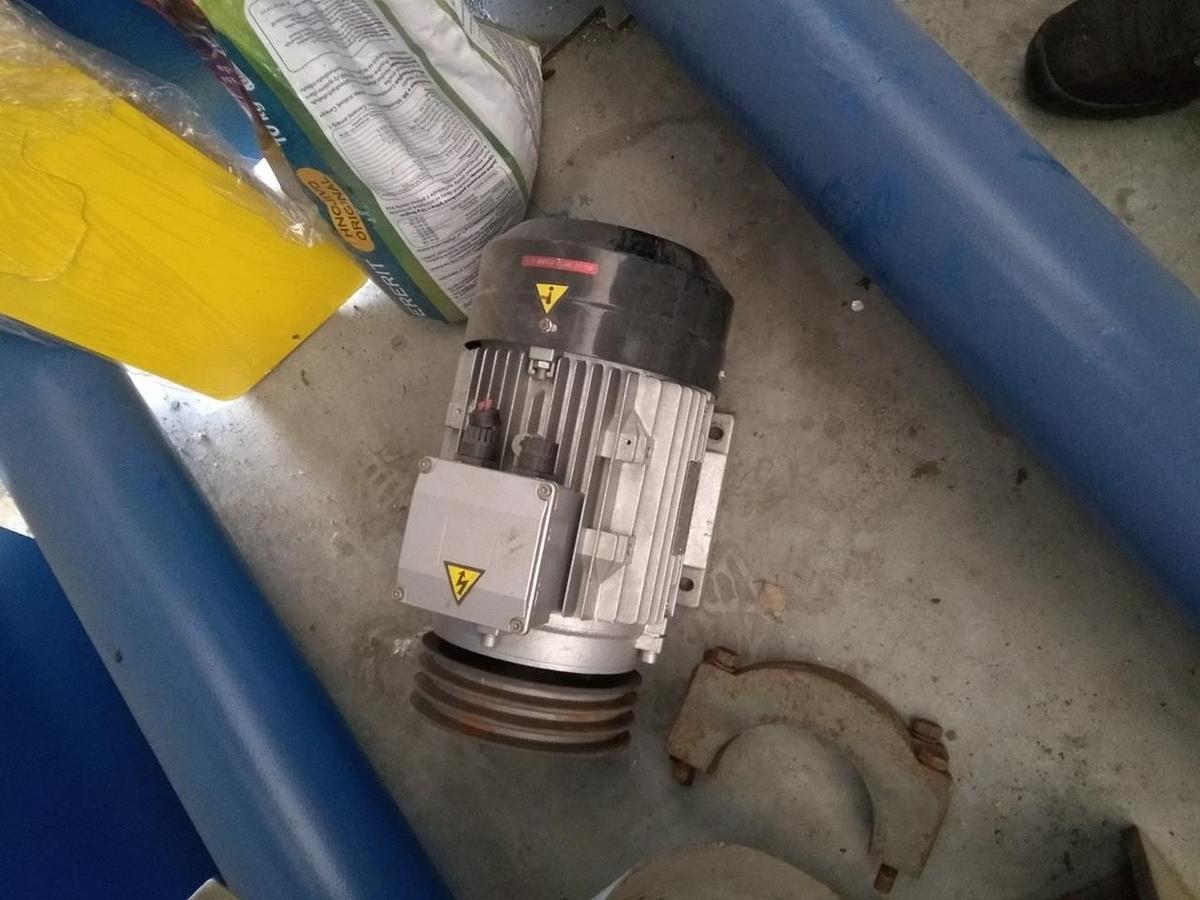 Použitý COLGAR P 530 / 3050