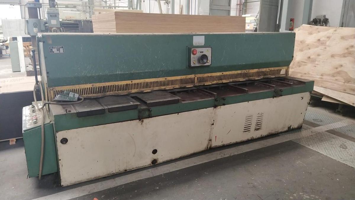 Plate shear DIGEP DLB-4/3050