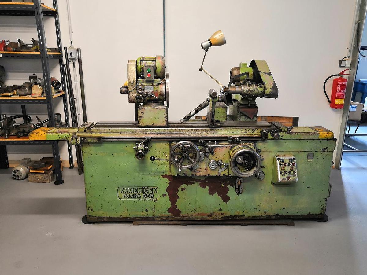 Used Kameníček Cylindrical grinding machine