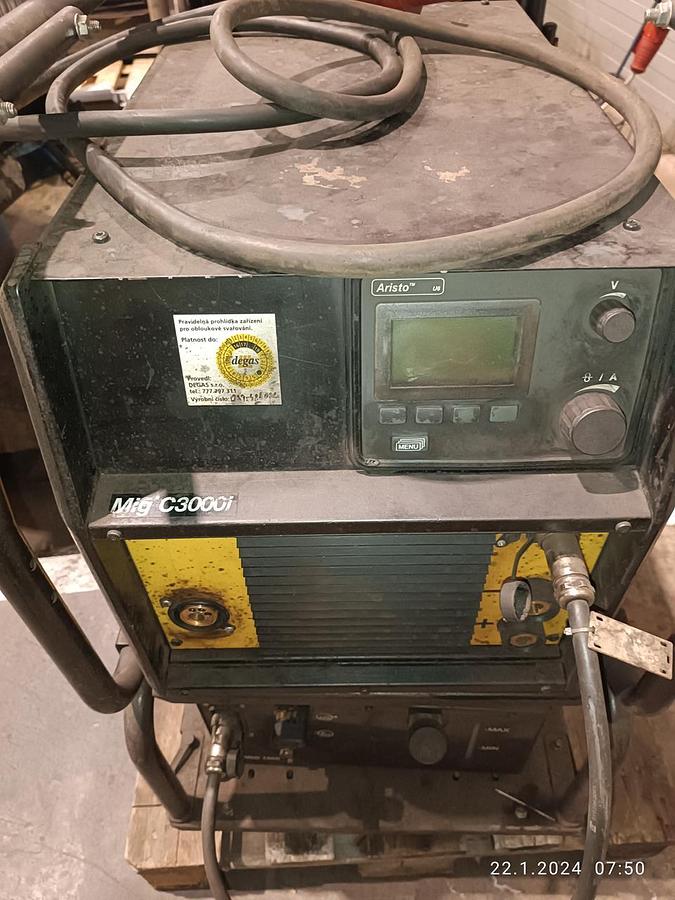 Použitý ESAB MIG C3000I