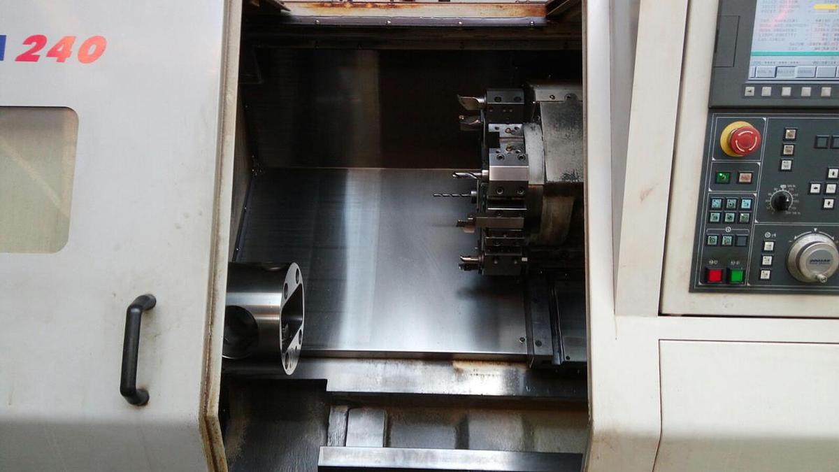 Použitý DOOSAN PUMA 240 B