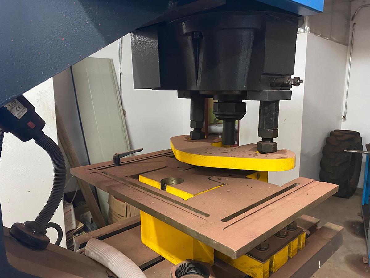 Gebraucht Accurl Q35Y-30