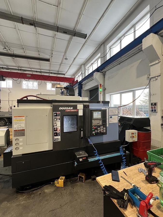 Gebraucht DOOSAN LYNX 220 LSYA