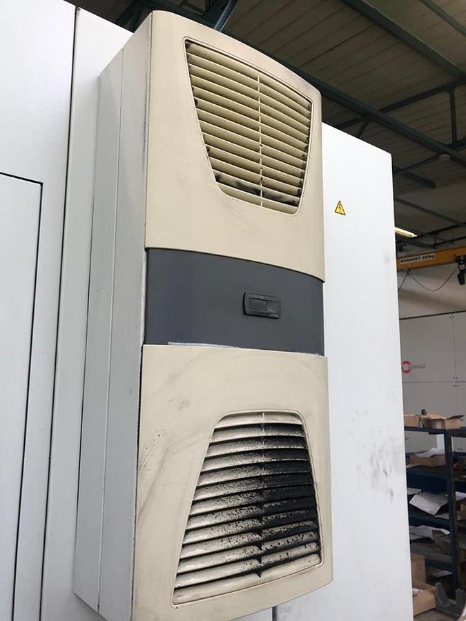 Used HERMLE U 740