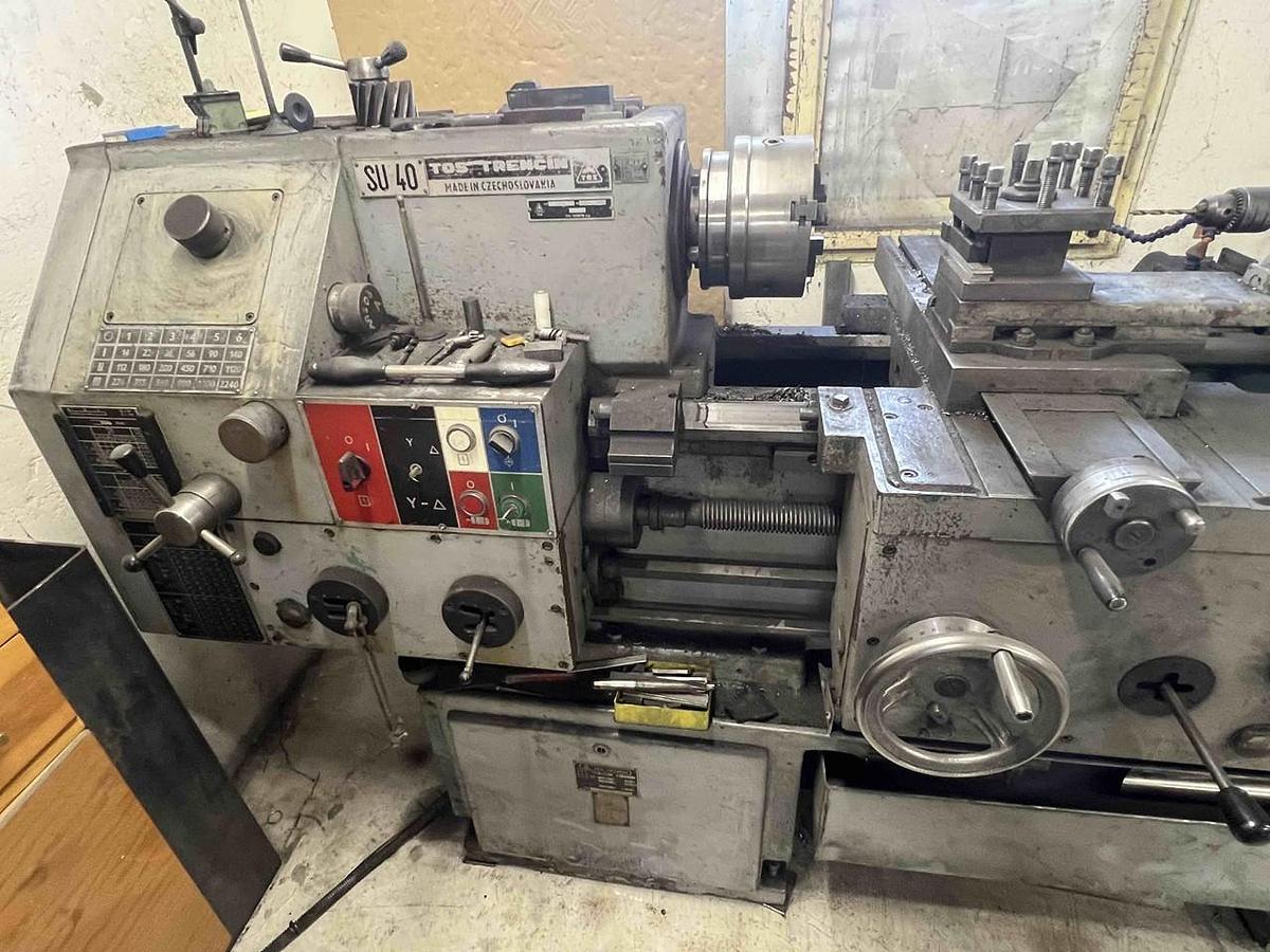 Centre Lathe TOS SU 40