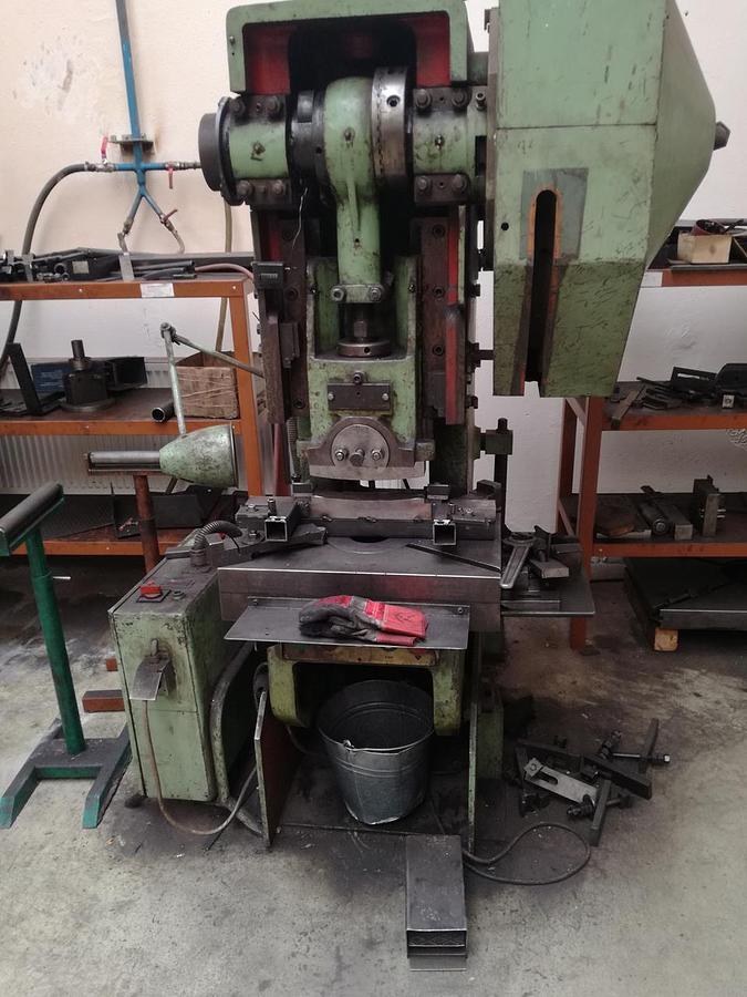 Used SMERAL 40 T