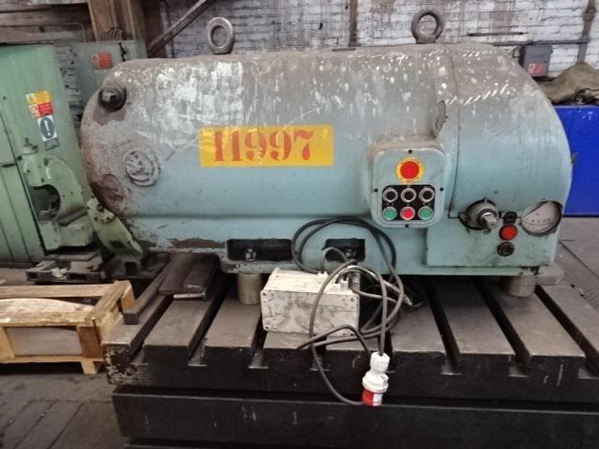 Gebraucht SKODA SIU 126