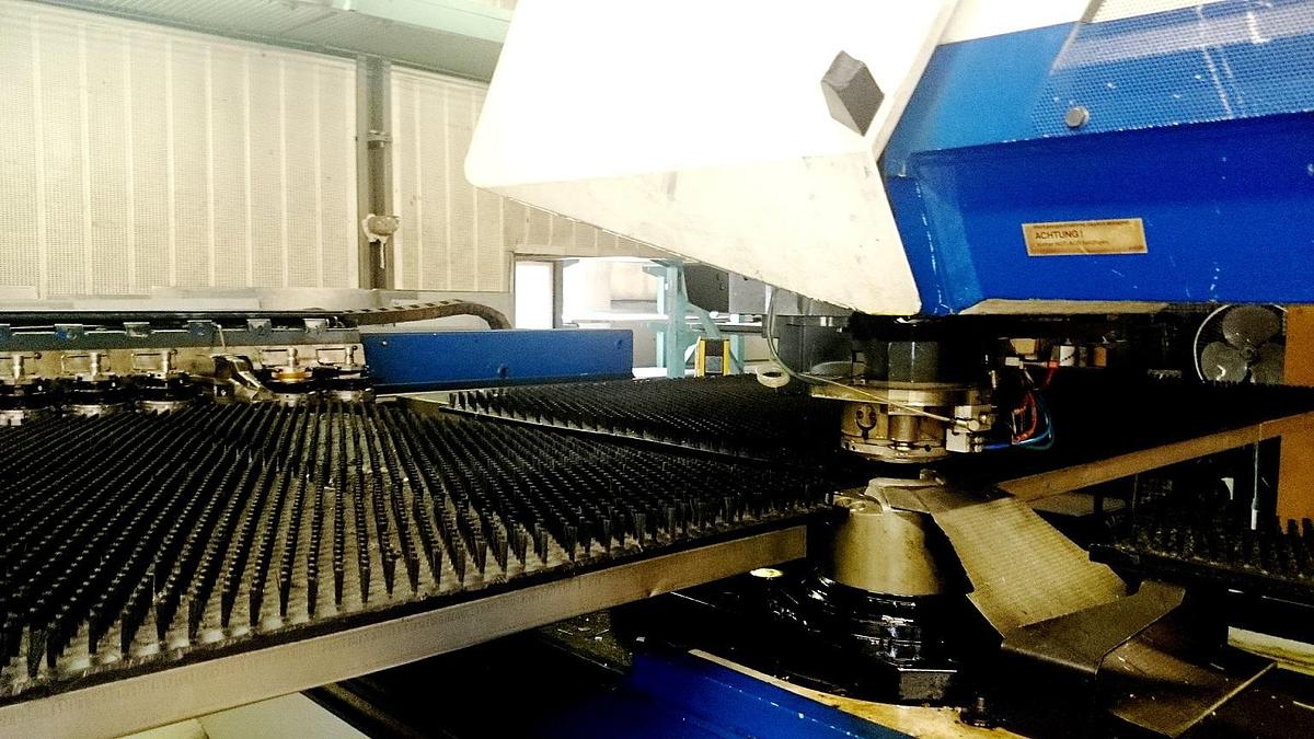 Použitý Trumpf Trumatic 2000 R