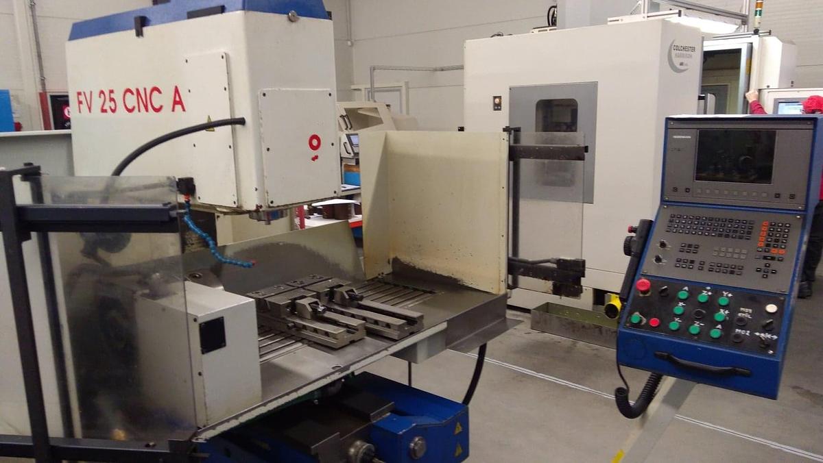Used OSO Olomouc FV 25 CNC A