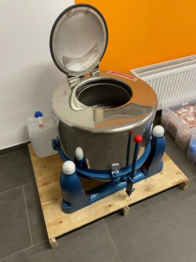 Gebraucht Flüssigkeitszentrifuge aus Edelstahl