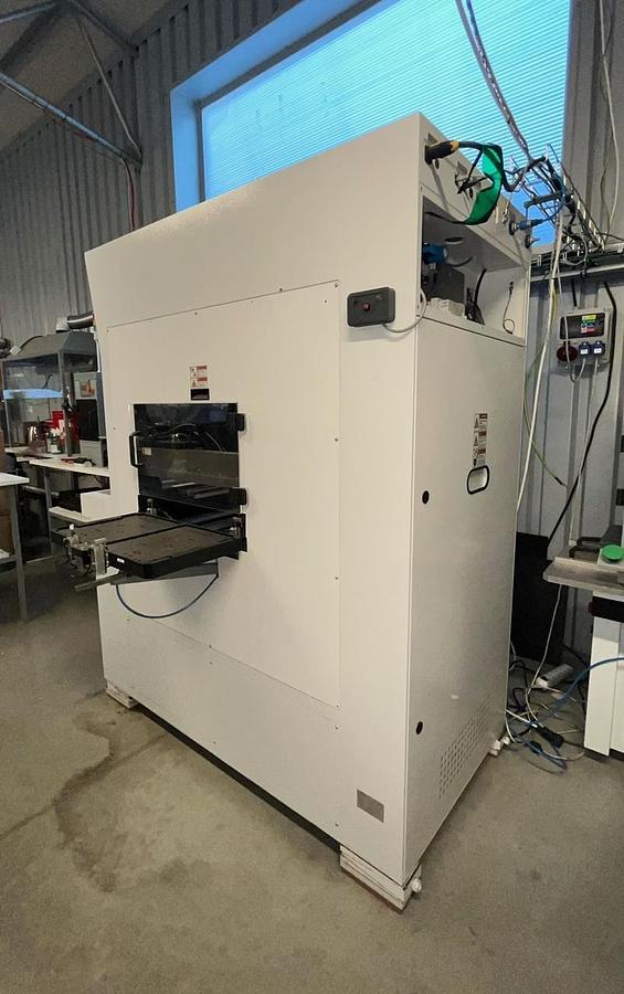 Použitý Hesse Mechatronics Bondjet BJ959