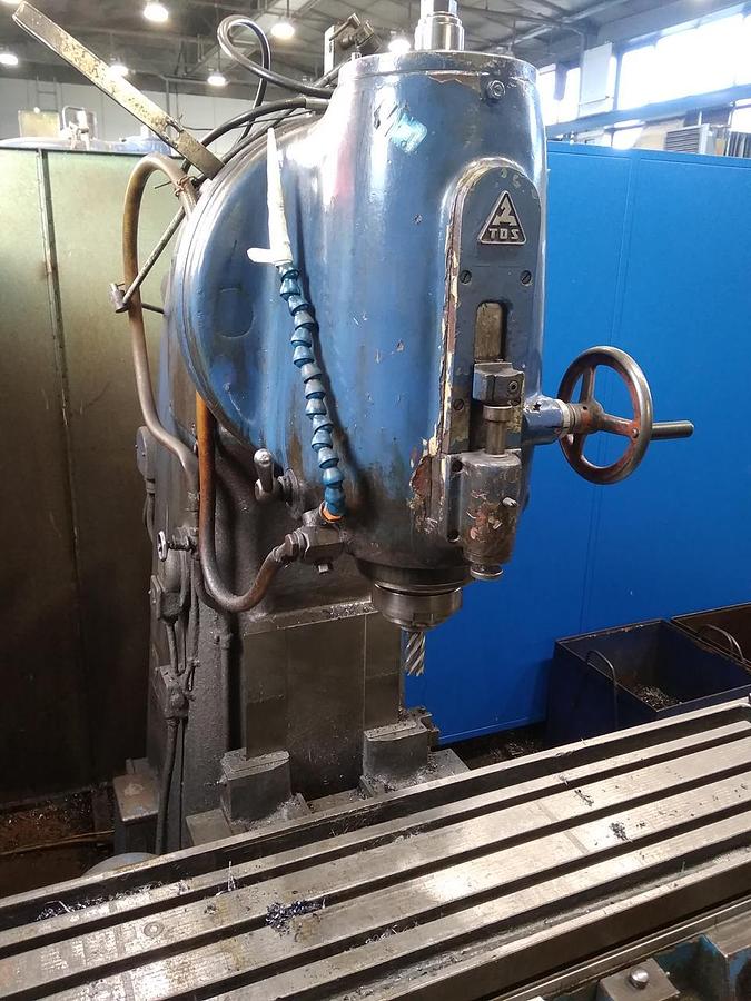 Gebraucht TOS FA 4V