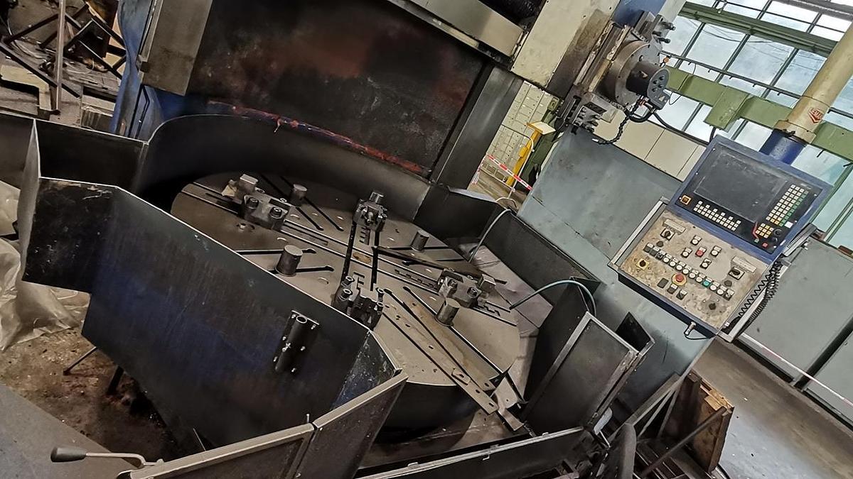 Used TOS SKJ 20 A CNC