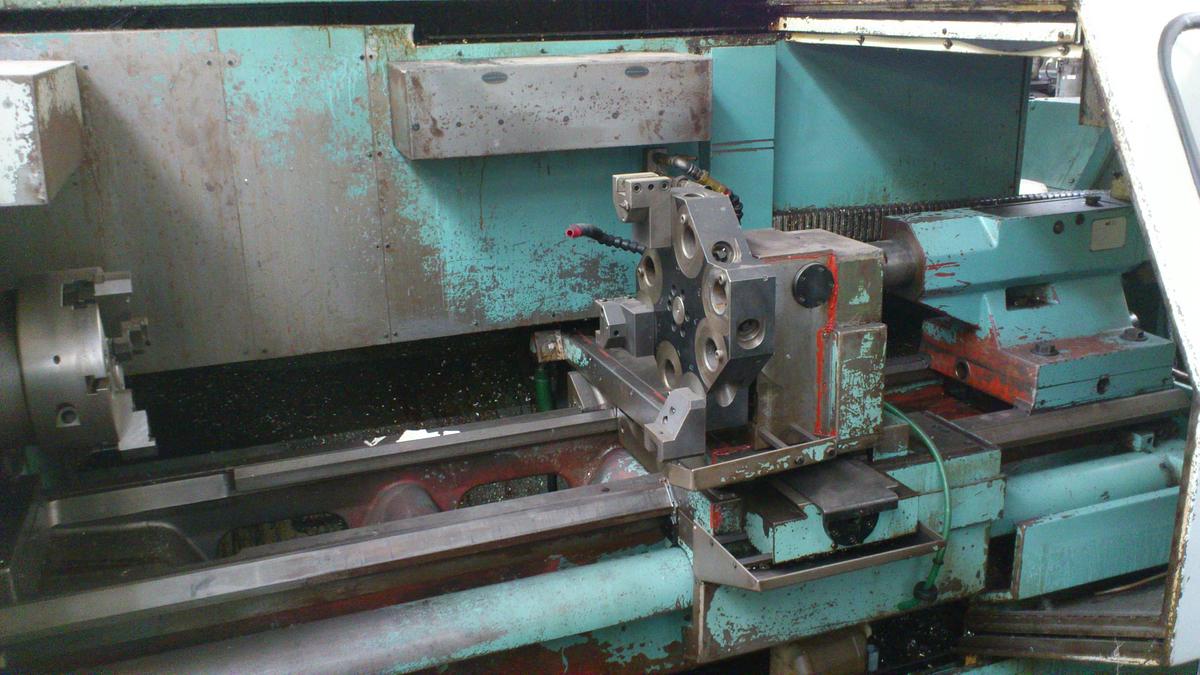Gebraucht TOS SUI 63 CNC