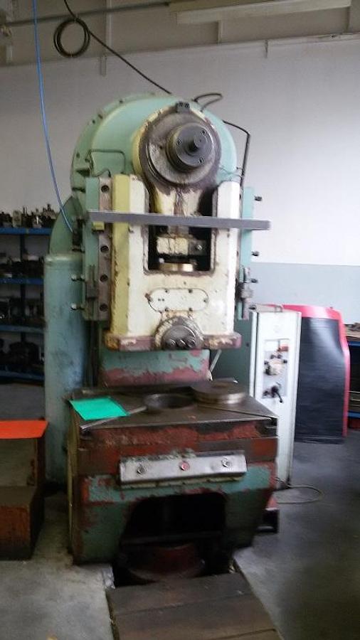 Used SMERAL LE 160