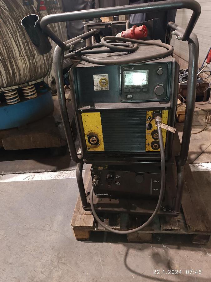 Used ESAB MIG C3000I