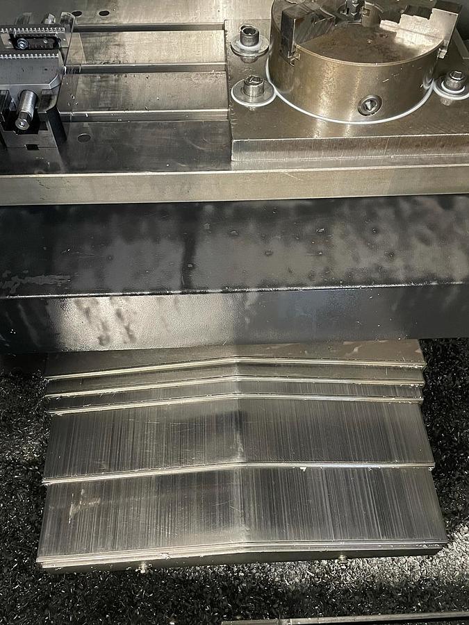 Used HURCO VM 10i