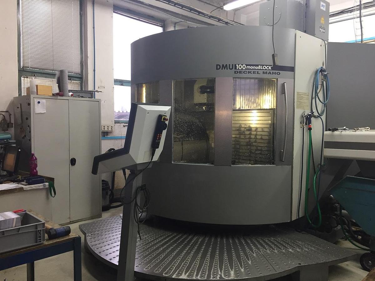 Used DECKEL MAHO DMU 100 monoBLOCK