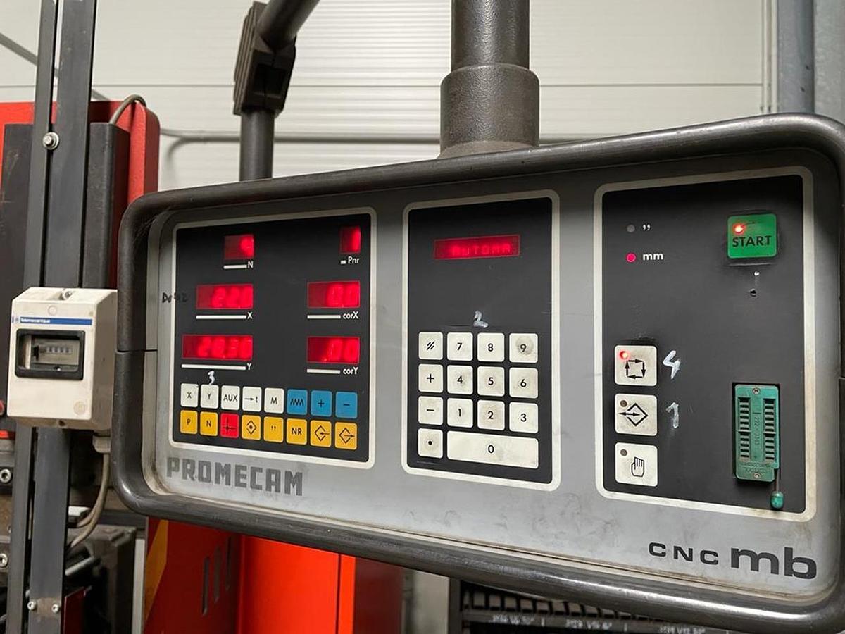 Used AMADA IT25 12